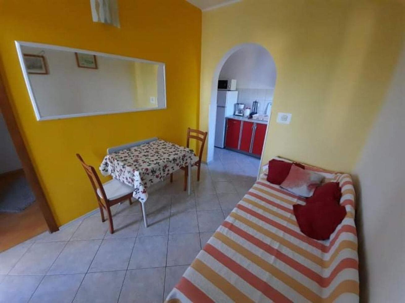 Apartments Robi- Swimming Pool And Beautiful Garden Kampor Екстер'єр фото