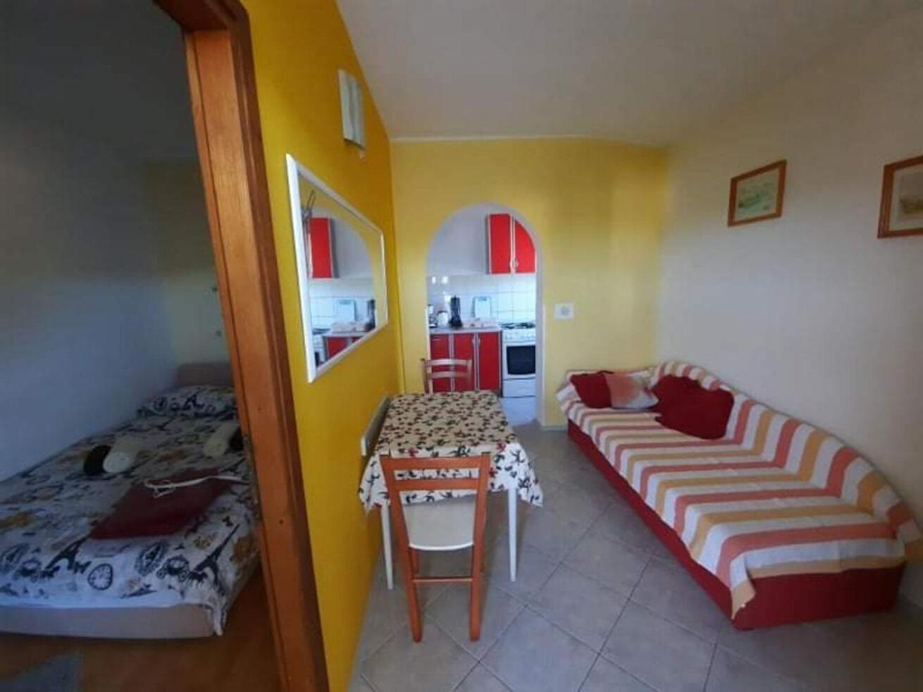 Apartments Robi- Swimming Pool And Beautiful Garden Kampor Екстер'єр фото