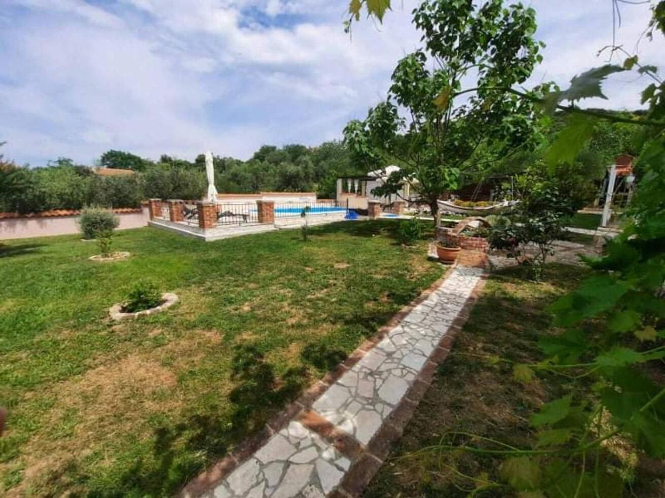 Apartments Robi- Swimming Pool And Beautiful Garden Kampor Екстер'єр фото